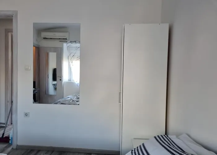 Roki & Diva (adults Only) Гостевой дом Задар