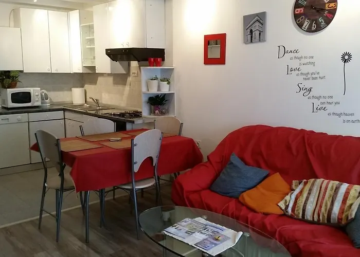 Roki & Diva (adults Only) Задар